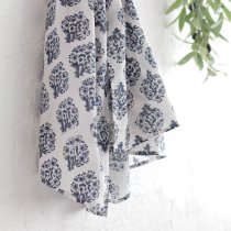 木版染め ブロックプリント フリークロス マルチカバー （ブーケ/ホワイト）