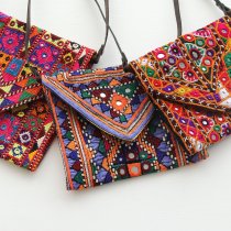 インド アンティークミラー刺繍 革ショルダーポシェット
